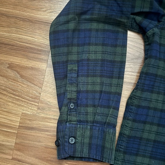 Reaction Kenneth Cole Men’s Button up (L) - Picture 5 of 6